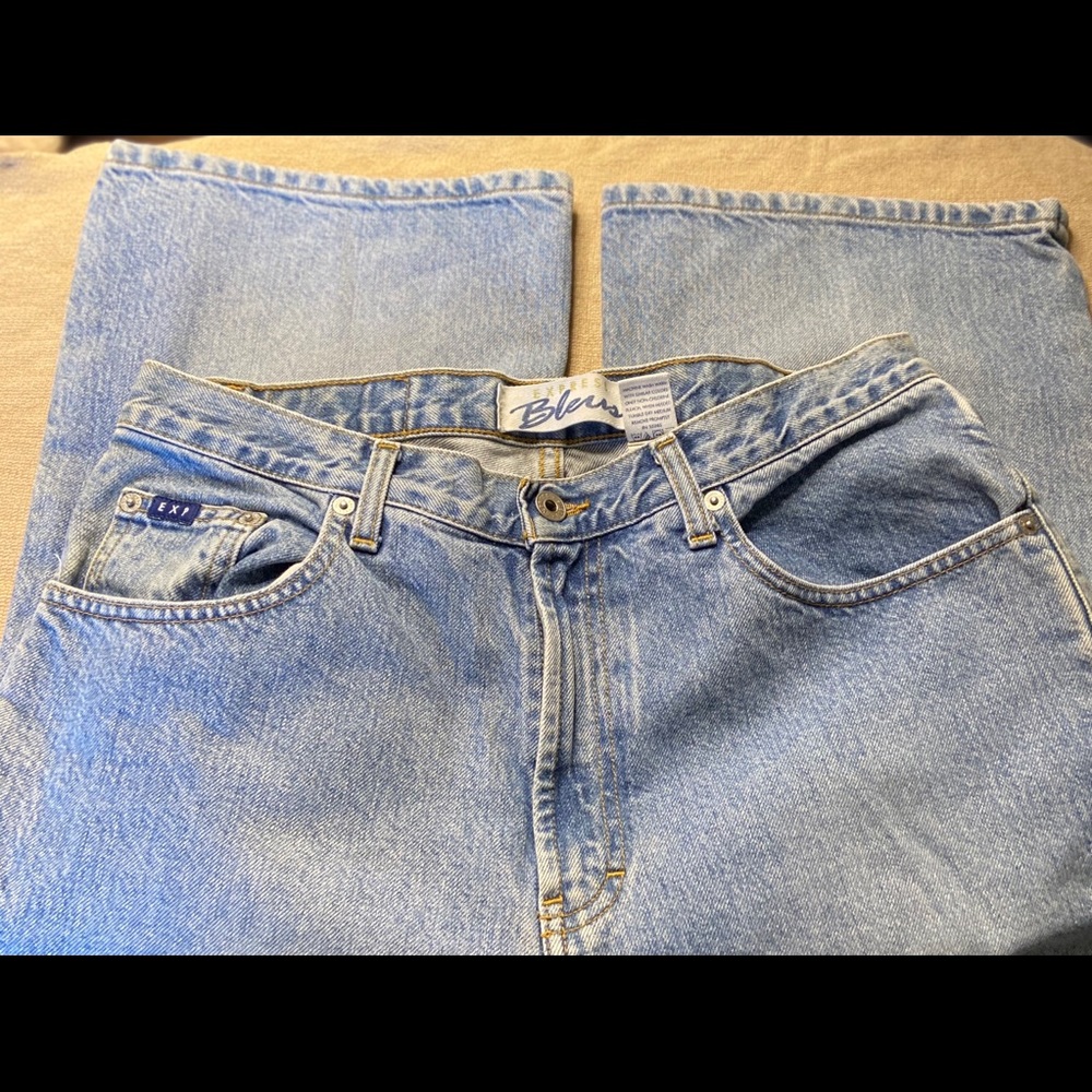 Express Vintage flare jeans💵 - Picture 3 of 8